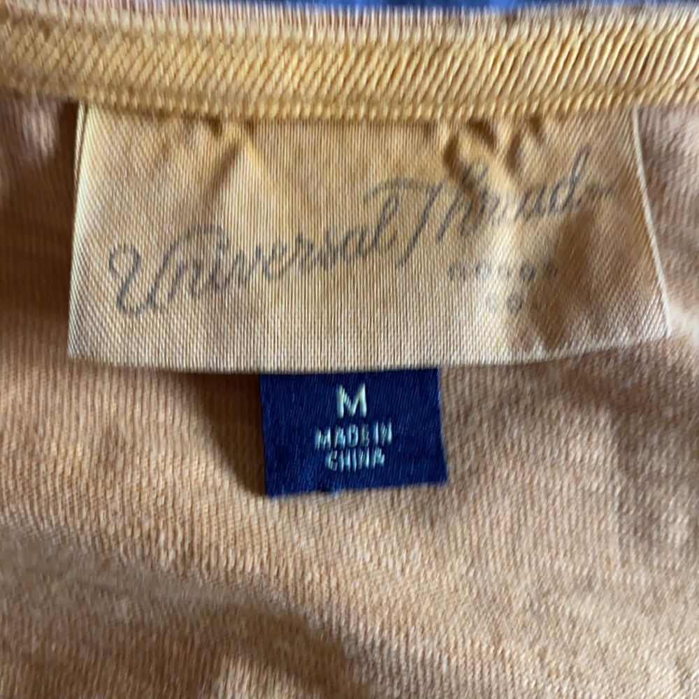 Universal Thread Tank - Picture 6 of 7